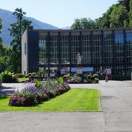 Bagnères de Luchon, Résidence Val de Jade, Beau T3 meublé, plein centre, pour 4 ou 6 personnes Esterno foto